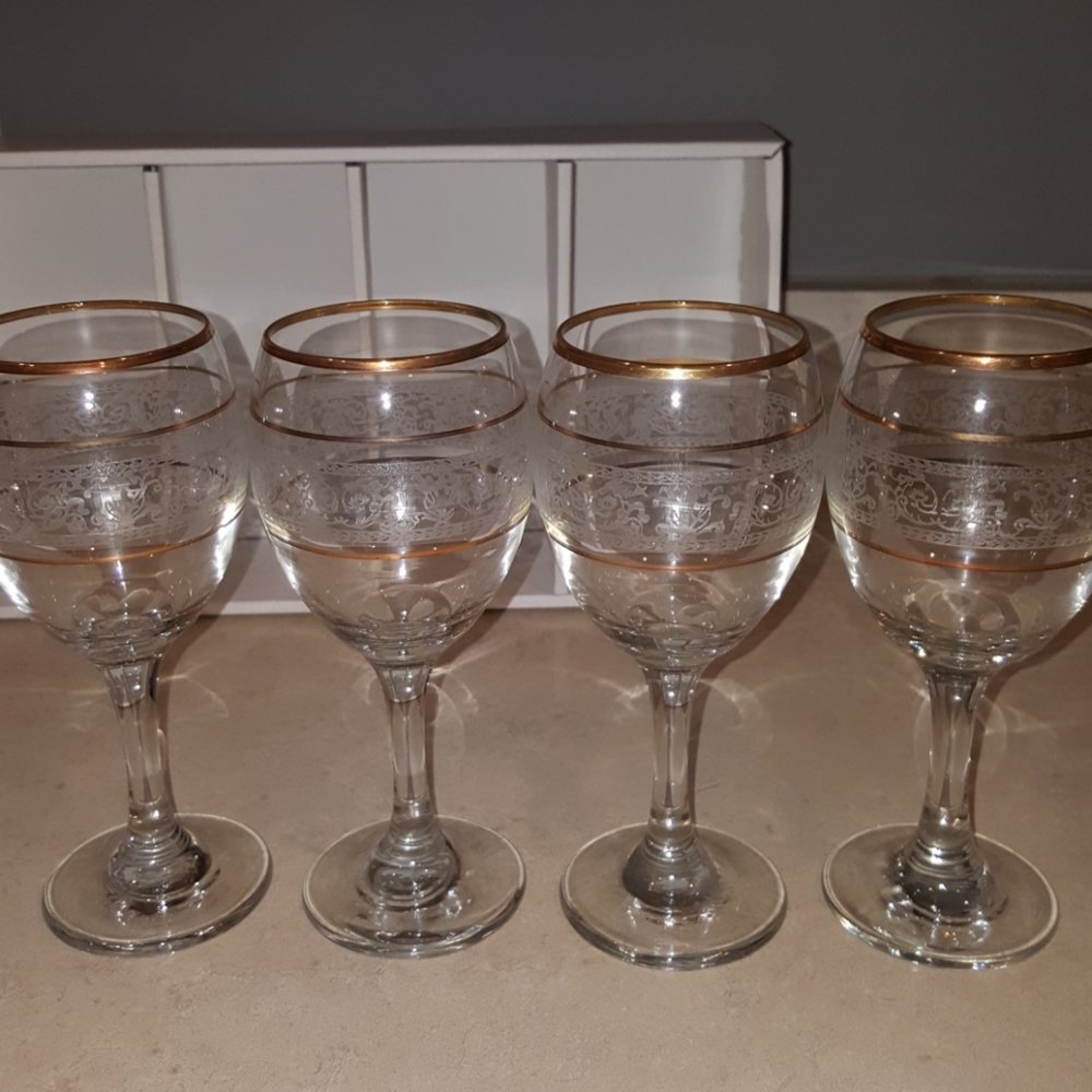 Glass Stemware - Picture 3 of 6